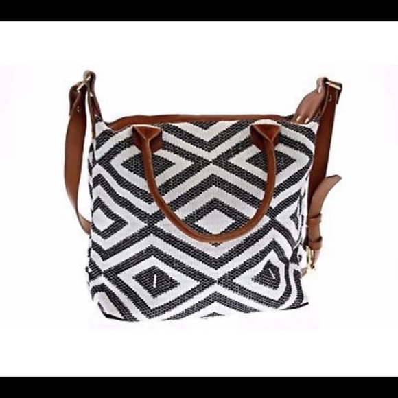 Box of Zoe, Tribe Alive purse - Picture 6 of 6